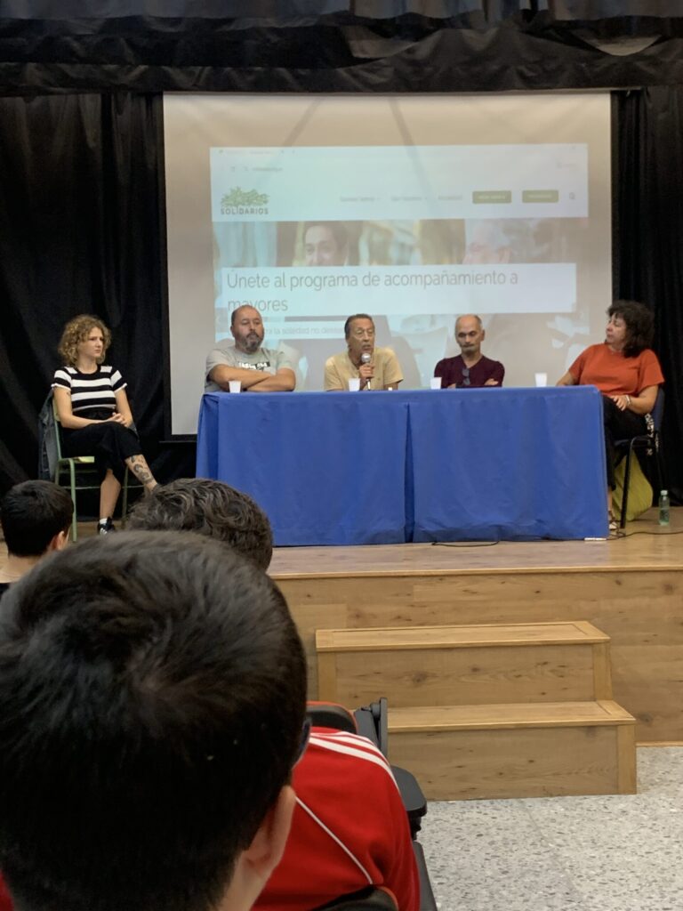 Charla con Solidarios 6