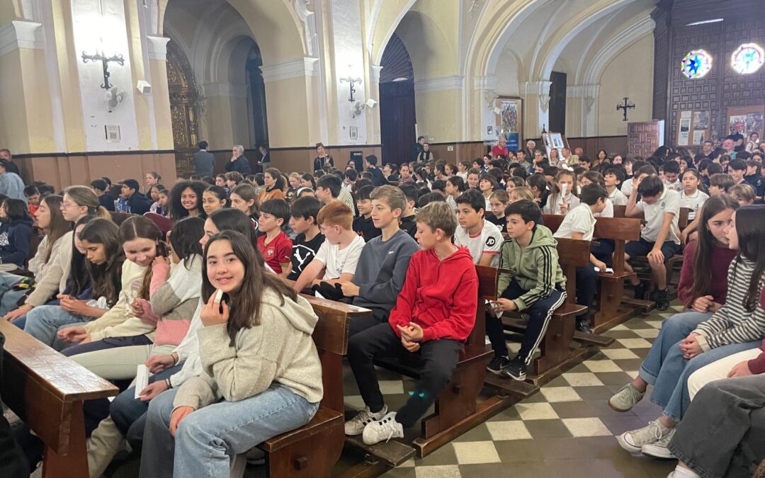 Disfrutamos el concierto de Highland Park High School Strings en la parroquia de San Jacinto