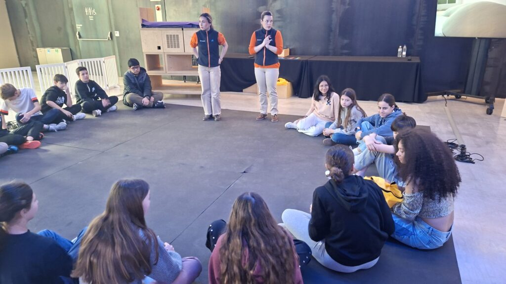 Disfrutamos en el Taller "Artefacto: un cuerpo colectivo" 2