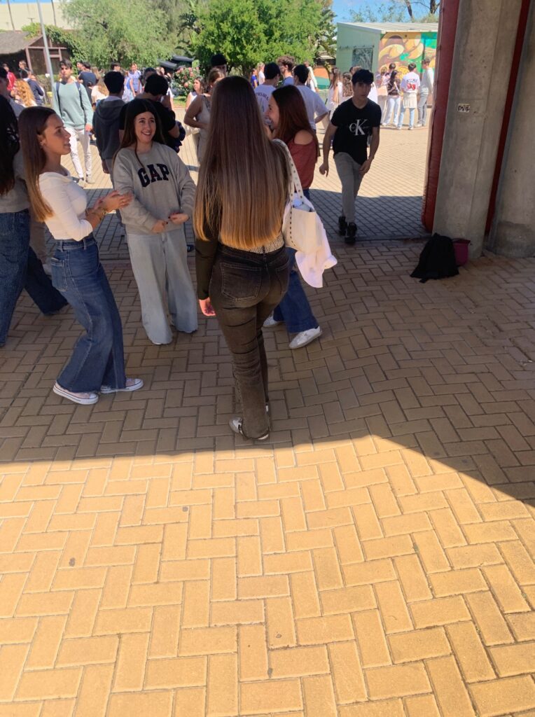 Visitamos el Salón de Estudiantes de la Universidad de Sevilla 6