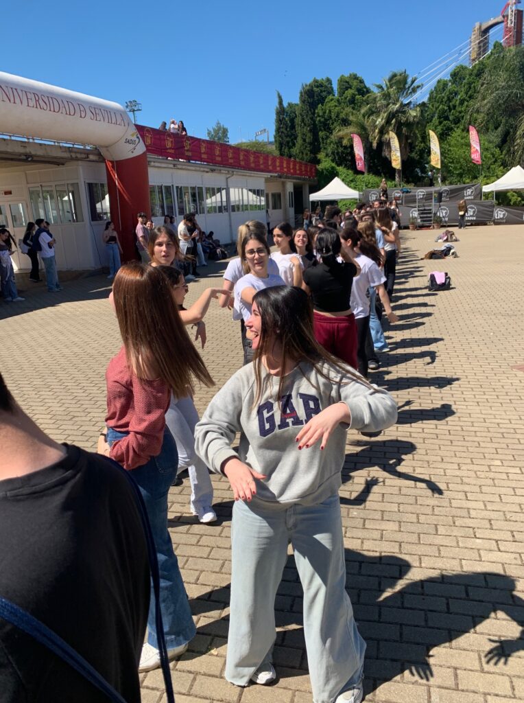 Visitamos el Salón de Estudiantes de la Universidad de Sevilla 9