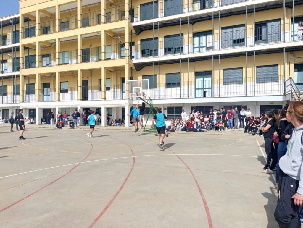 Olimpiadas deportivas en nuestro 50 aniversario 9