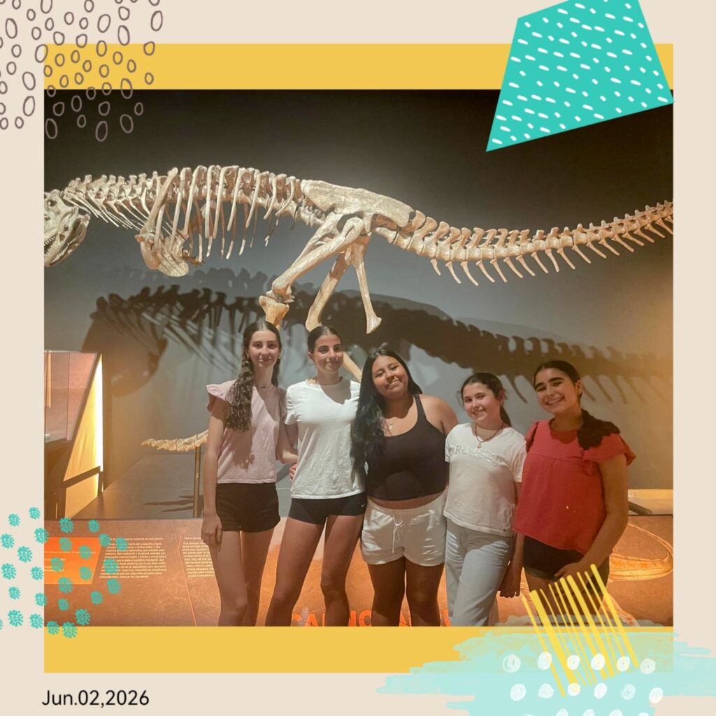 Dinosaurios, poemas, ciencia , música y literatura en Caixaforum 4